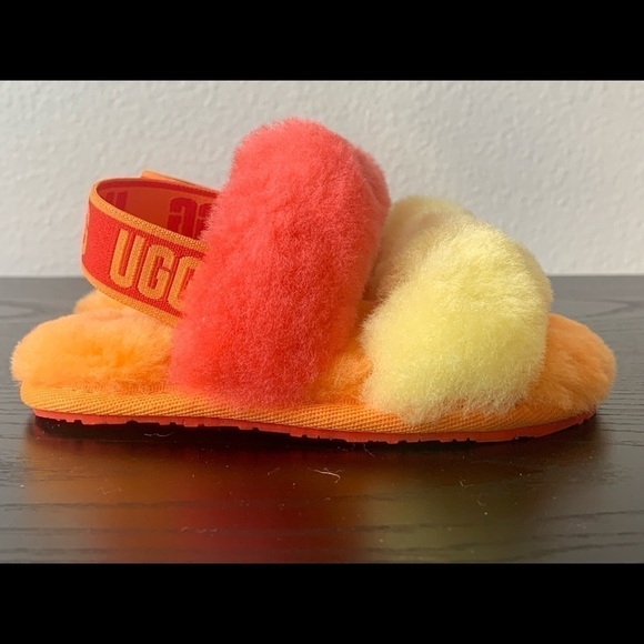 Nwob‎ TODDLER SIZE 6 UGG FLUFF YEAH SLIDE SLIPPERS. # soft fur - Picture 1 of 6